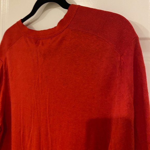 Banana Republic Red V Neck Sweater Men's XL - Picture 7 of 8